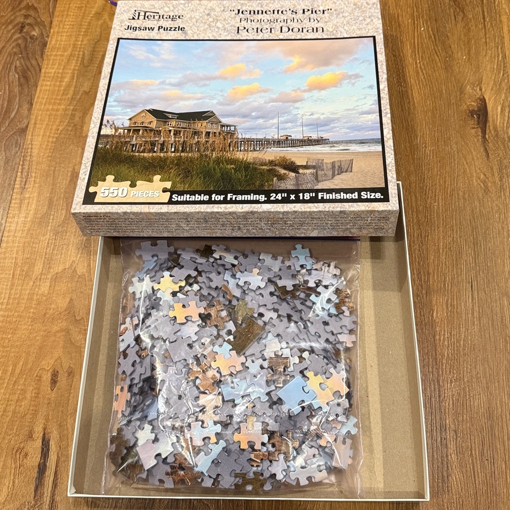 Heritage Nagshead “Jennette’s Pier” 550 Piece Jigsaw Puzzle (24” x 18”)(EUC) - Picture 3 of 5